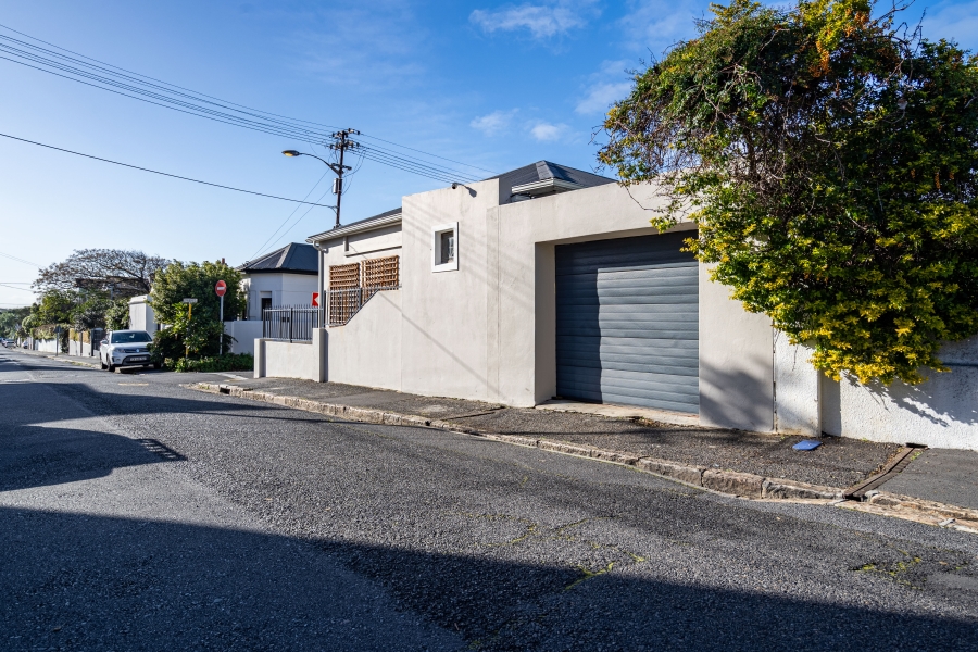 2 Bedroom Property for Sale in Observatory Western Cape